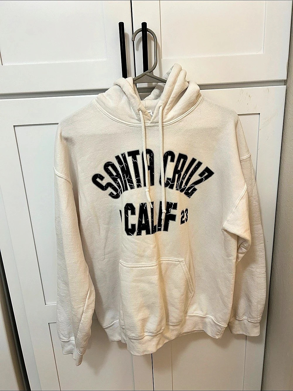 Gildan Heavy Blend Santa Cruz Calif Hoodie Cream  size M